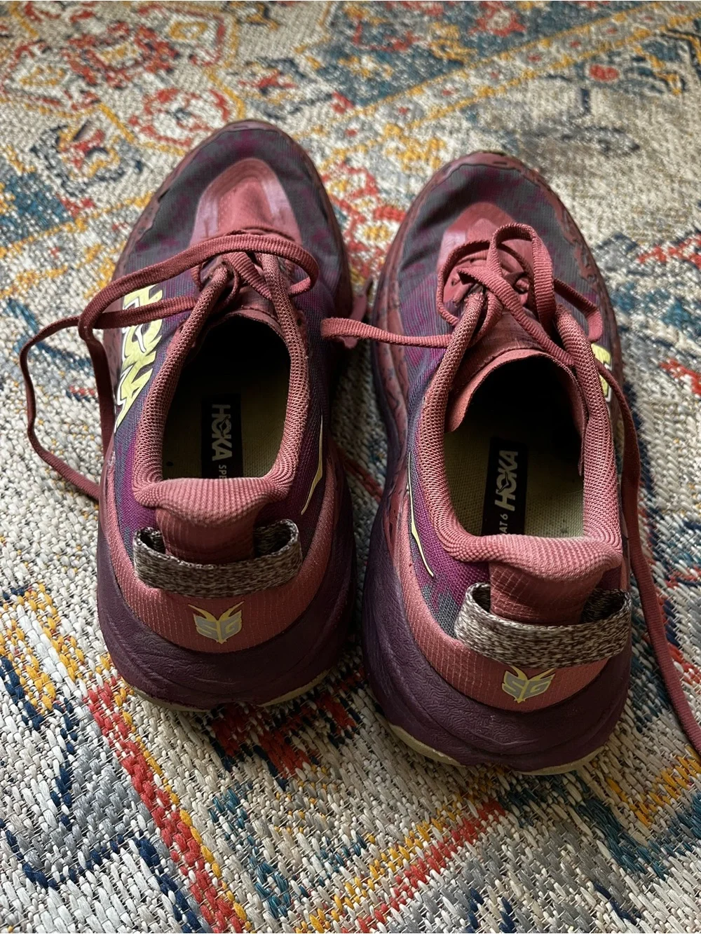 Hoka Speedgoat 6 Women's Burgundy and Yellow Athletic Running Shoes Size 8.5